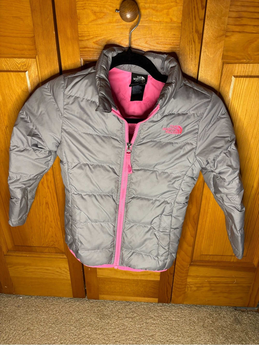 The North Face Girls' Light Gray Puffer Jacket with Pink Trim